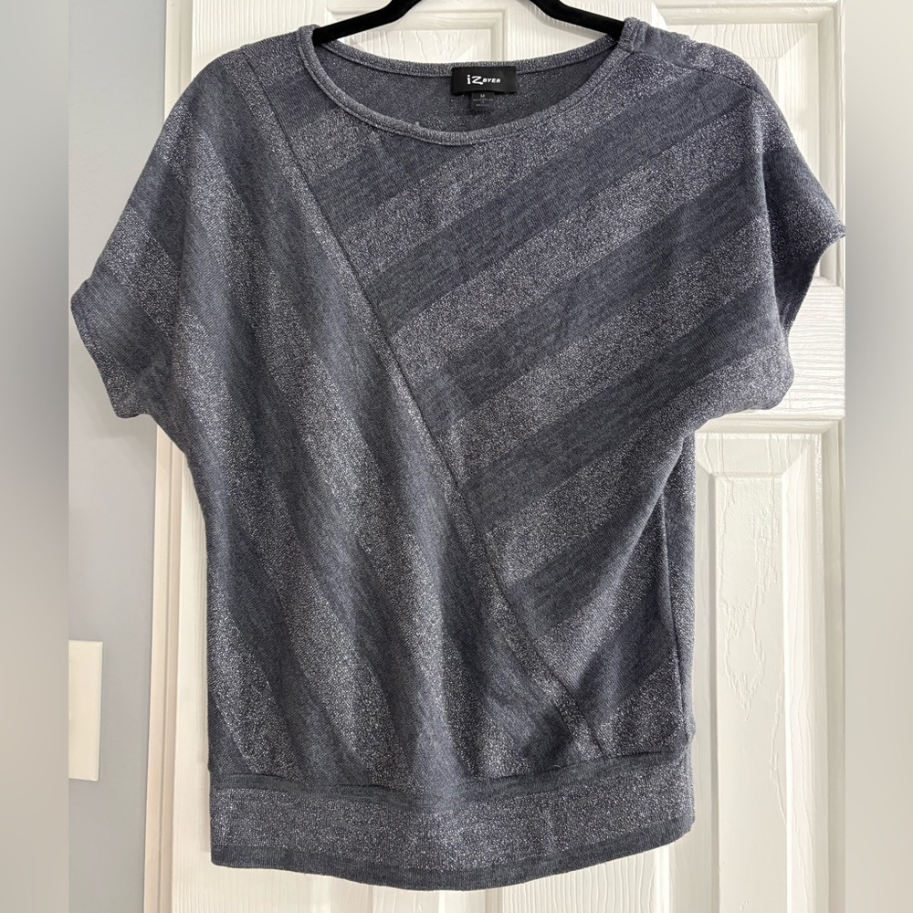 IZ Byer Charcoal Short Sleeve Top